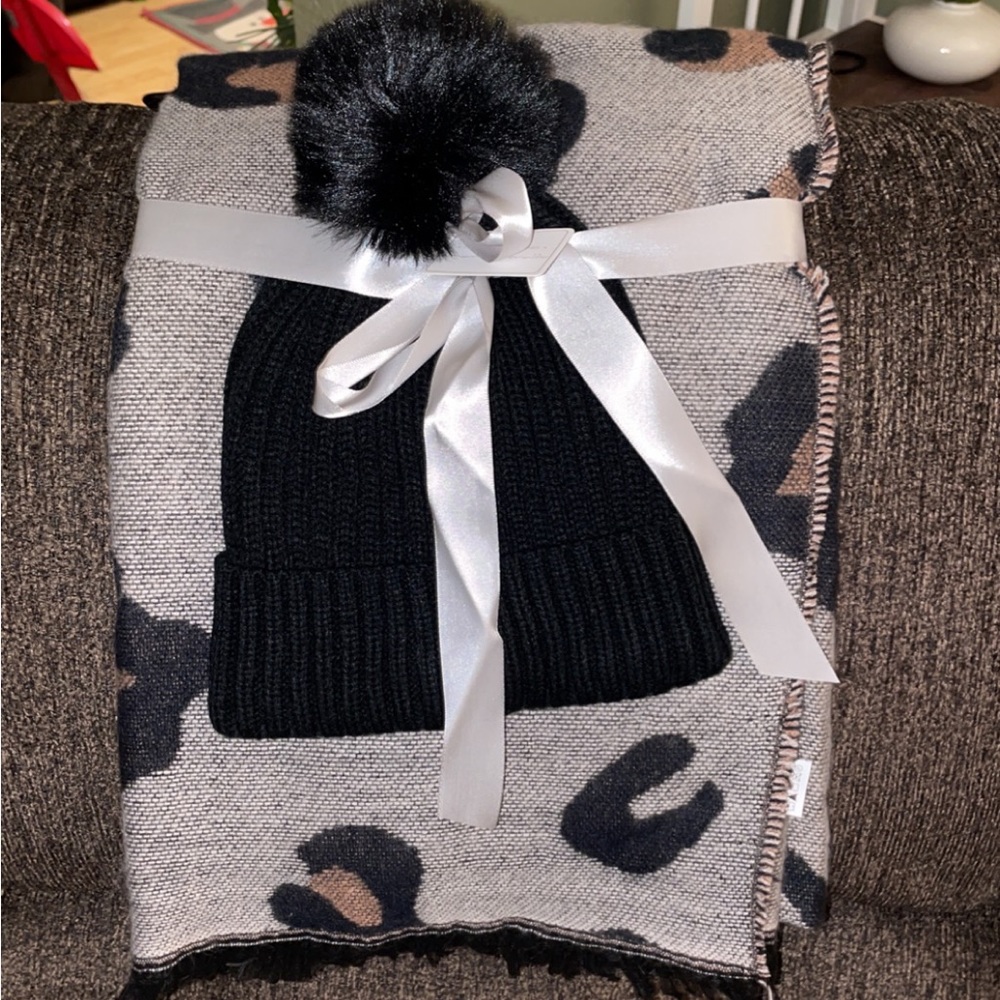Scarf & beanie bundle